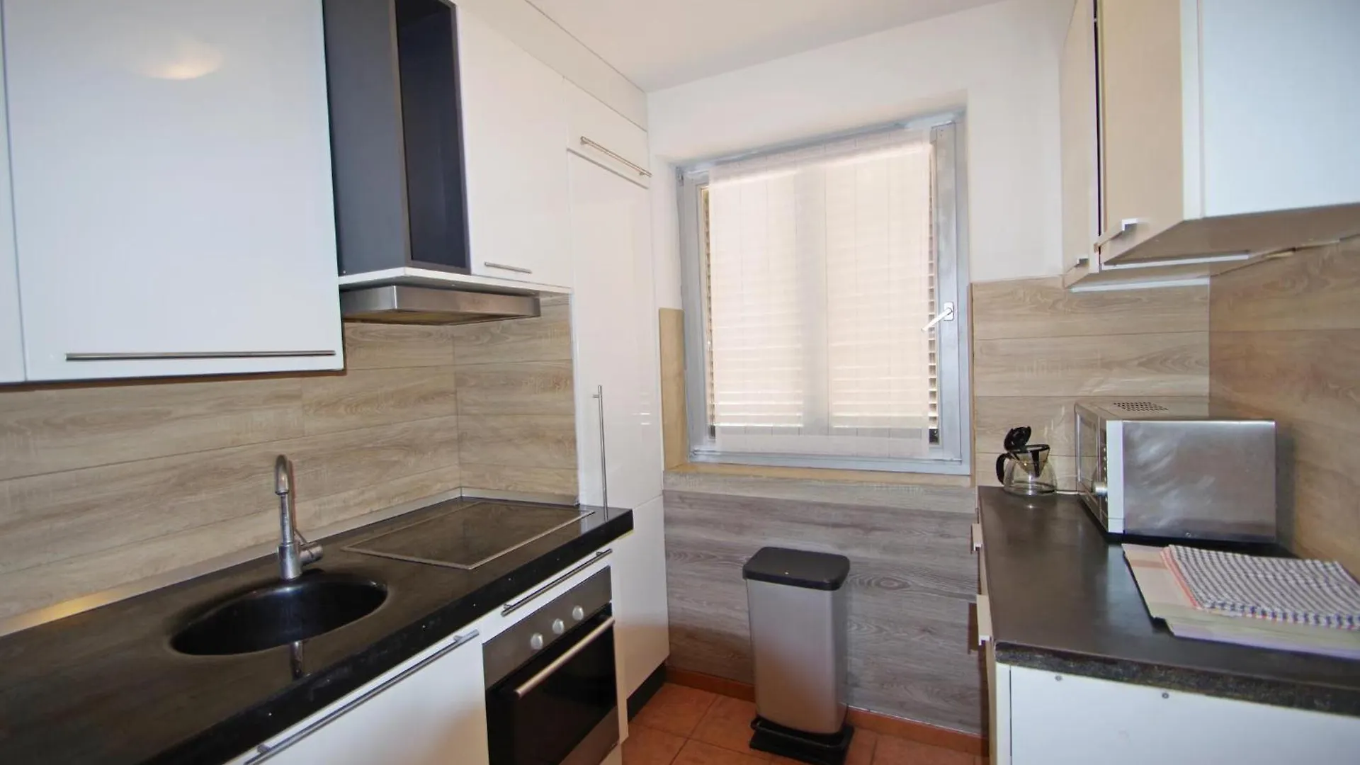 Apartment Leona Pula