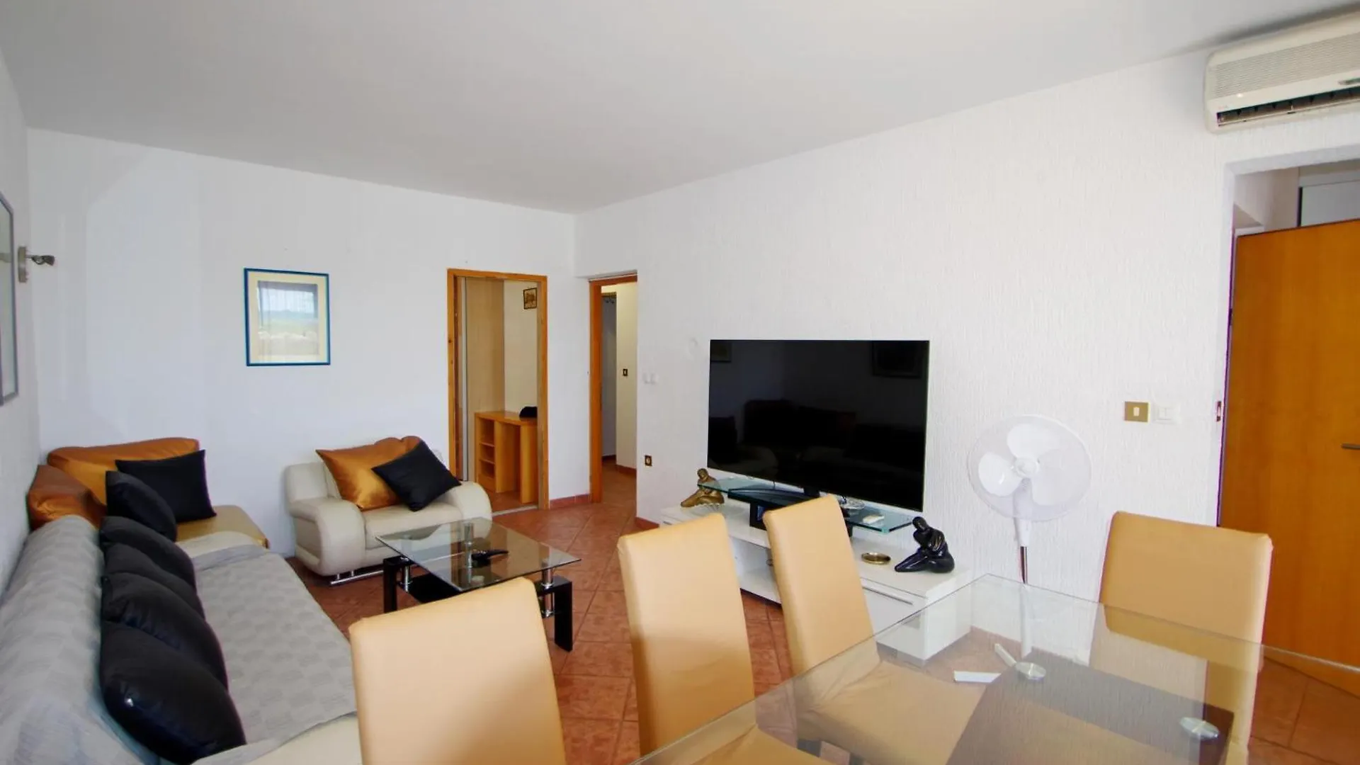 Apartment Leona Pula